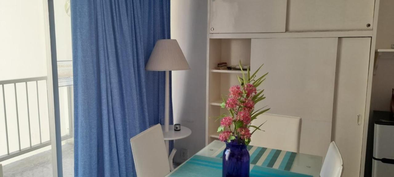 Apartment TORREs GEMELAS TURQUESA 2602 Acapulco